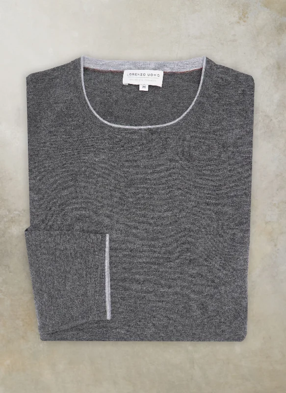 Fashionable Items Men's Sanremo Cashmere Long Sleeve Crew Neck Shirt Sweater in Charcoal
