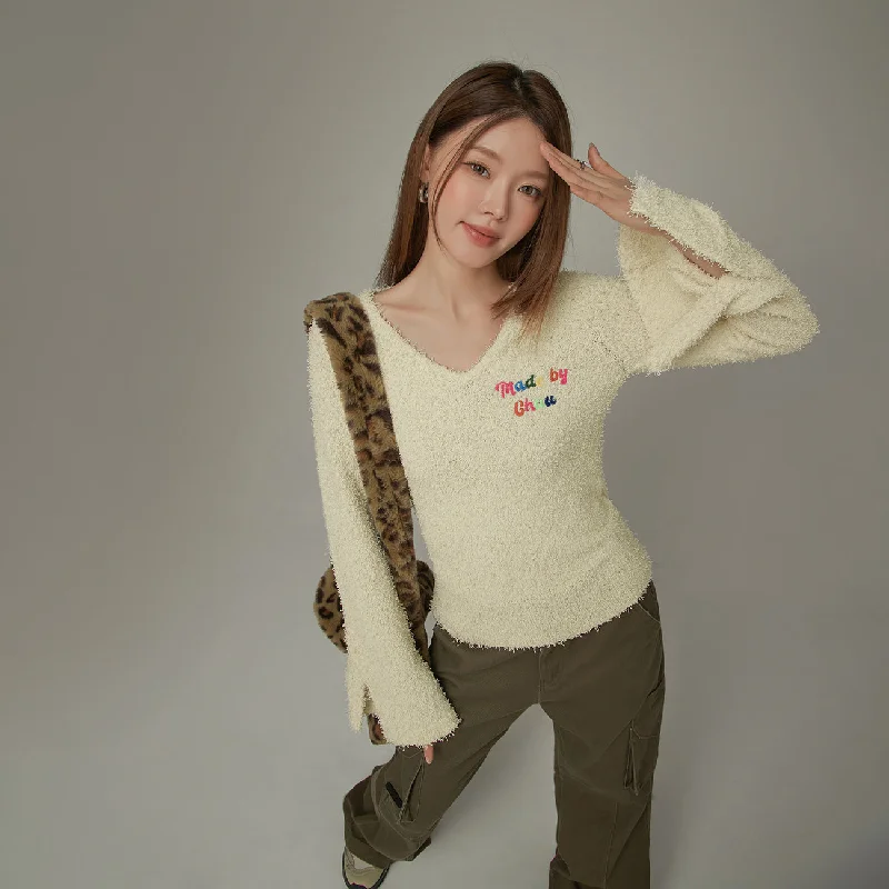 Retro Prints Rainbow Logo V-Neck Knit Sweater