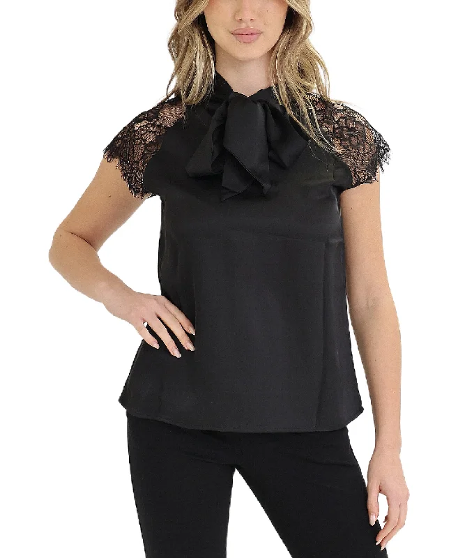 Relaxed Fit Wear Blouse w/ Lace Sleeves