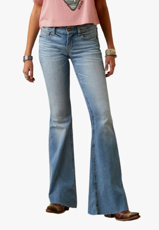 Effortless Dressing Ariat Womens REAL Hallie Flare Jean