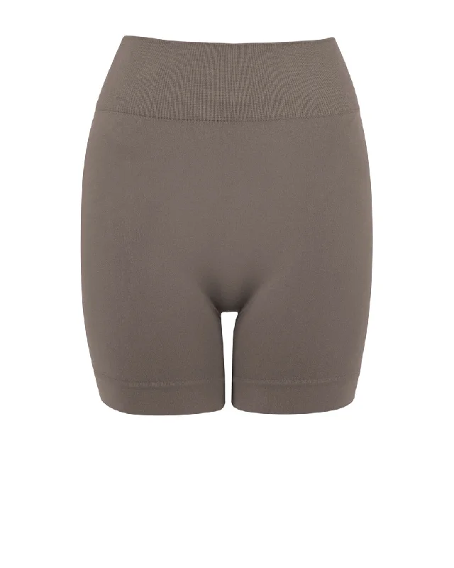 Leisure Travel COMPOSED Shorts | Muddy Grey