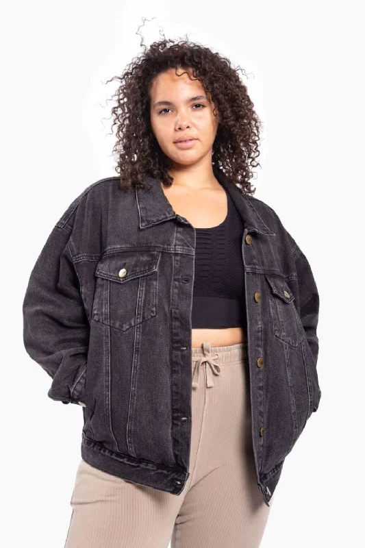 Versatile Items CURVY Boxy-Cut Denim Jacket