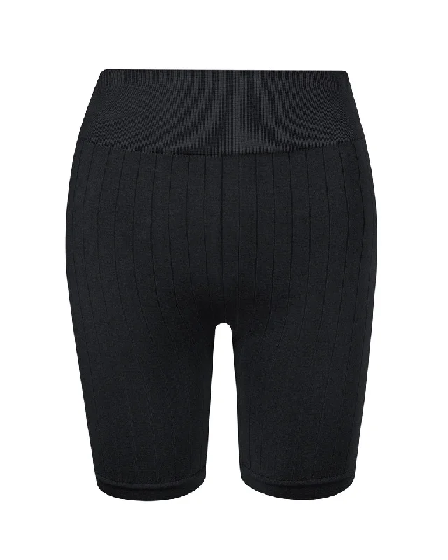 Versatile Wear FLUID Flat Ribbed Shorts | Black
