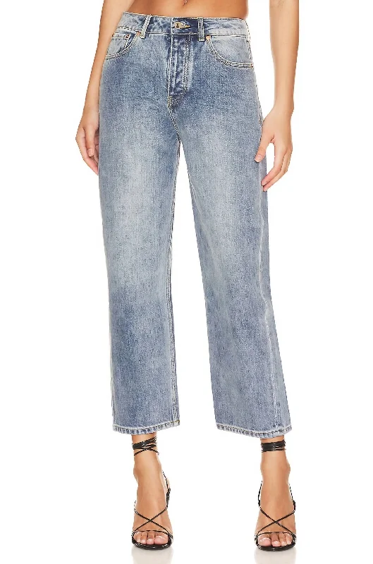 Lounge Wear Davis Jean In Light Wash Denim