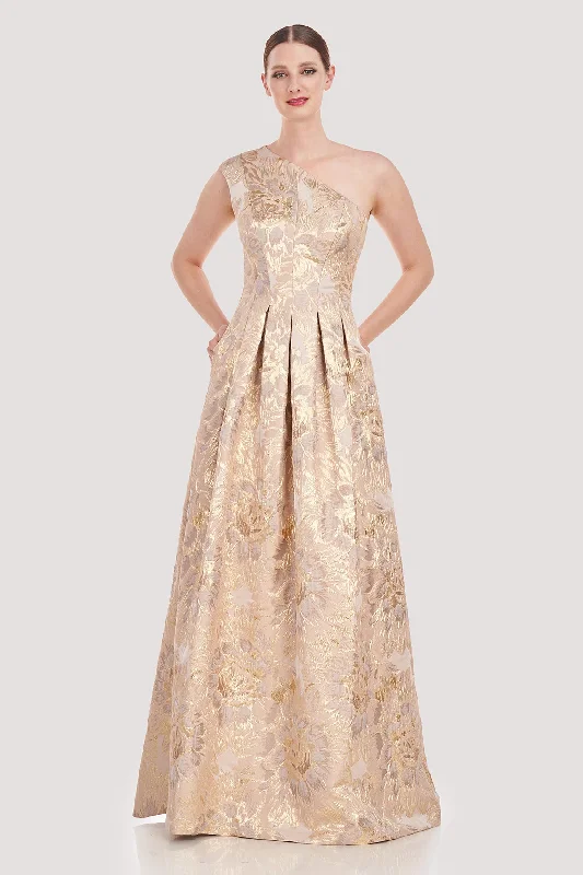 Soft And Comfortable Carolyn Gown