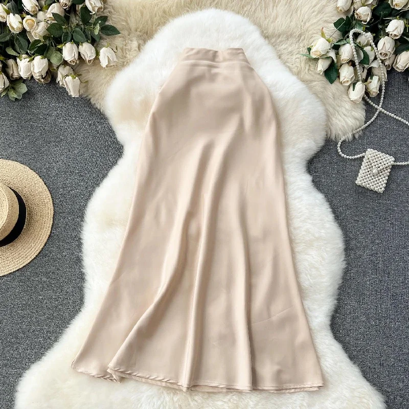 Personal Charm Cest Elegant Satin Skirt in Ivory