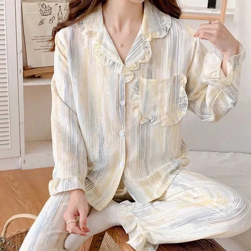 Elegant And Elegant Coco Floral Cotton Nightsuits