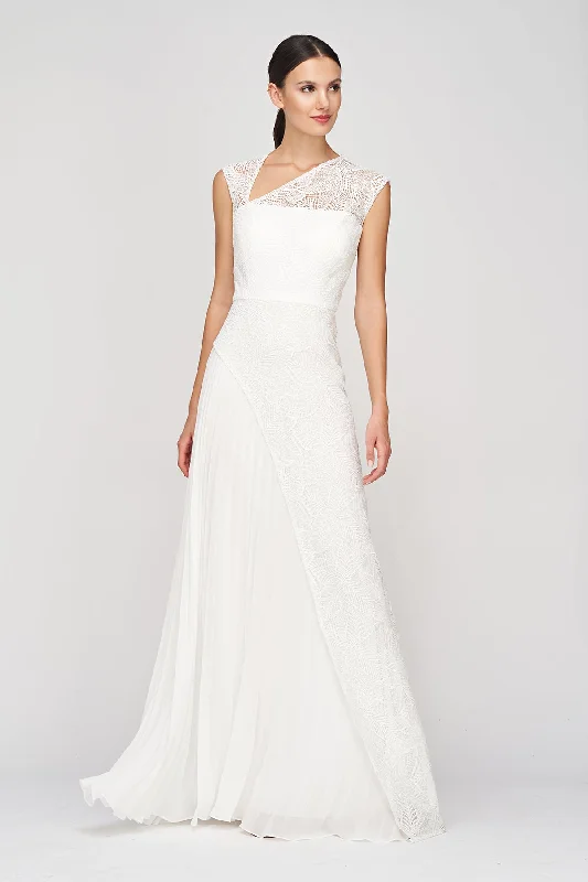 Fashionable Items Dianna Gown