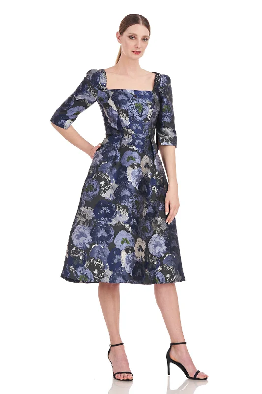 Simple Matching Piper Midi Dress