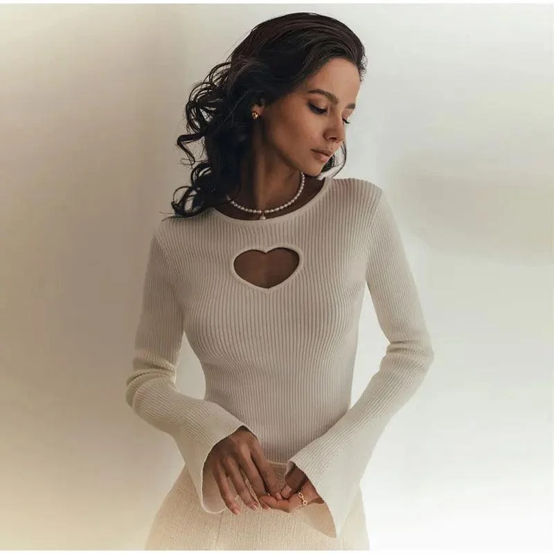 Soft Fabric Looks Roseline Heart Statement Top