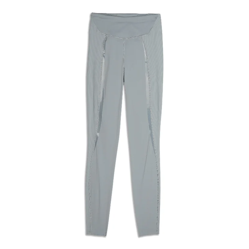 Comfy Layers Gloss Trim Run Super-High-Rise Tight - Resale