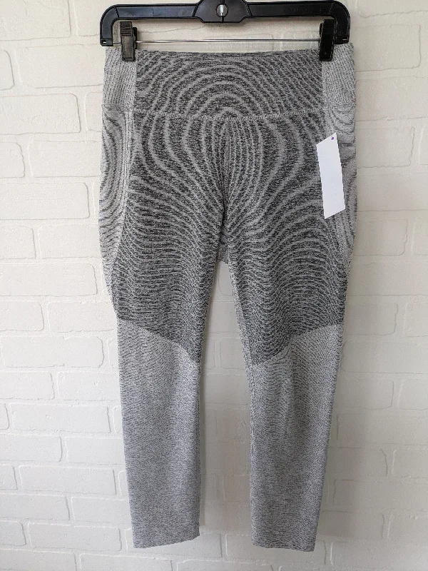 Casual Comfort Wear Grey Athletic Leggings Outdoor Voices, Size 8