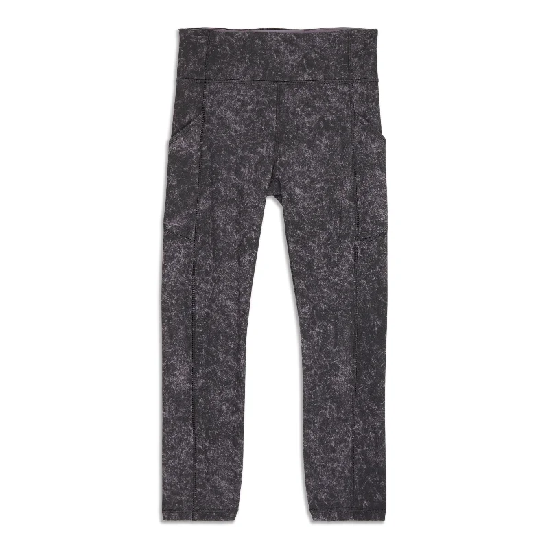 Celebrity Must-have Invigorate High-Rise Crop - Resale