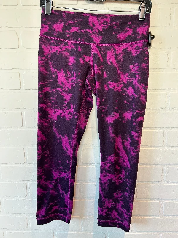 Weekend Style Pink Athletic Leggings Capris Lululemon, Size 6