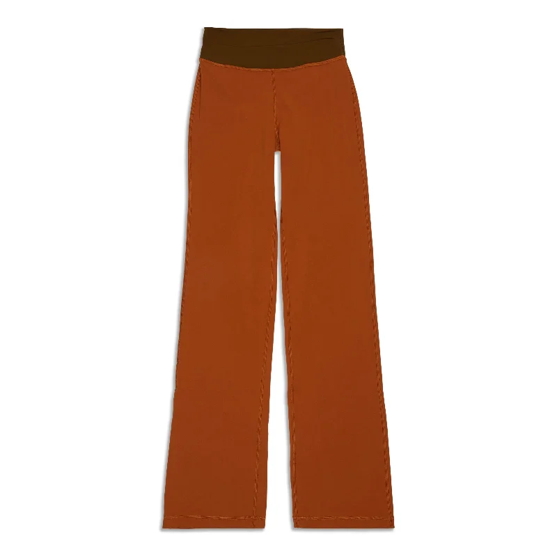 Slim Fit Throwback Astro Pant - Resale