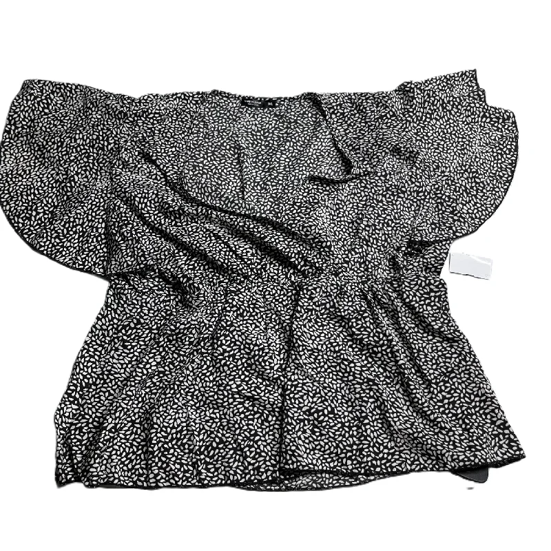 Warm Chic Outfits Black Top Short Sleeve By Shein, Size: 3x
