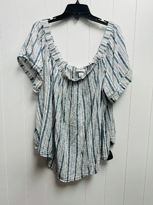 Warm Winter Series Blue Top Short Sleeve Ava & Viv, Size 4x