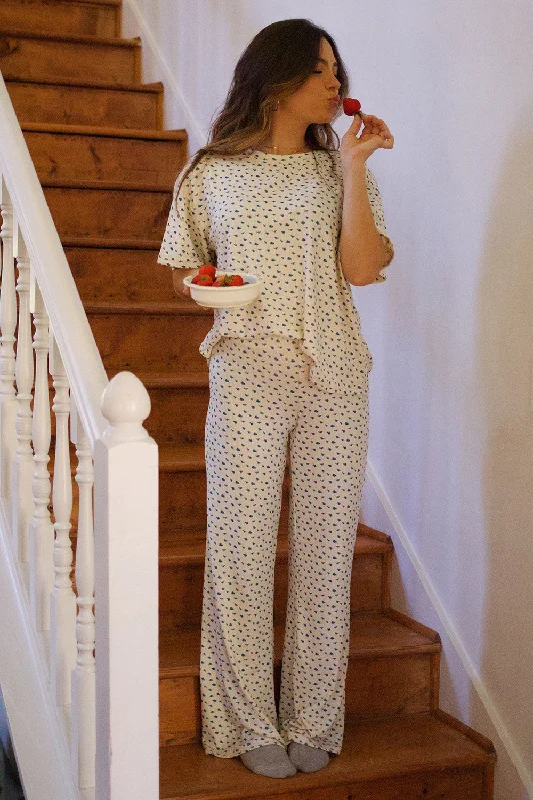 Fashionable Comfort Blueberry Pie Pants