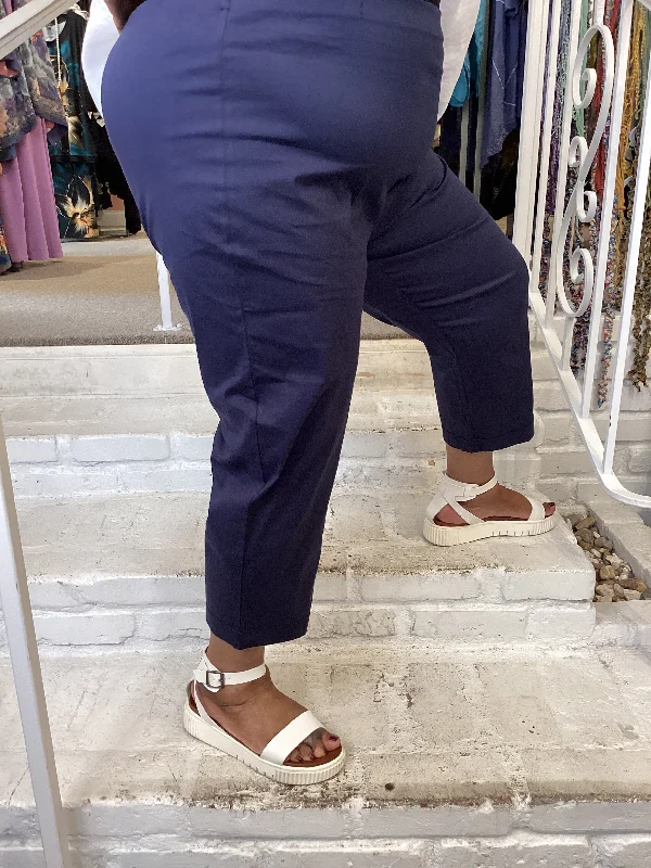Design Trend CAPRI - NAVY