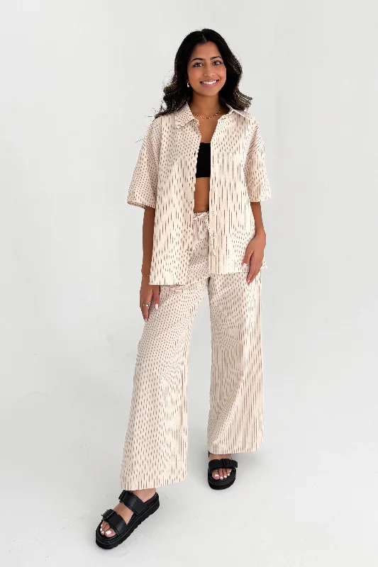 Relaxed Tops Just Beachy Pants