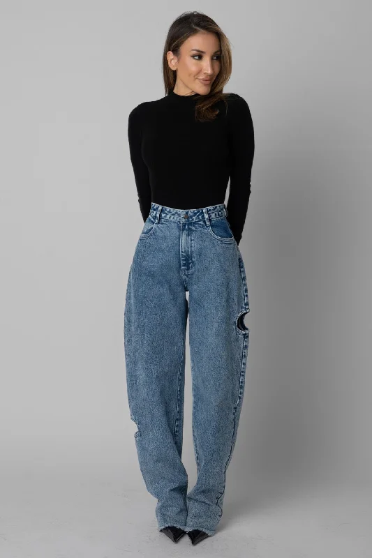 Sports Style KIA Jeans