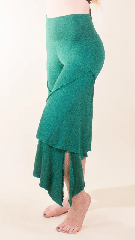 Effortless Elegance Waterfall Capris