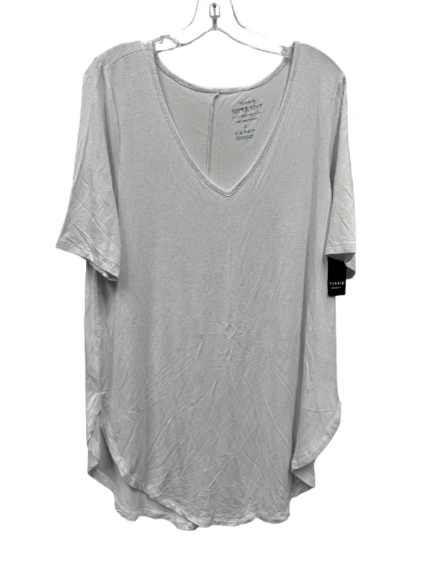 Romantic And Fresh White Top Short Sleeve Basic By Torrid, Size: 1x