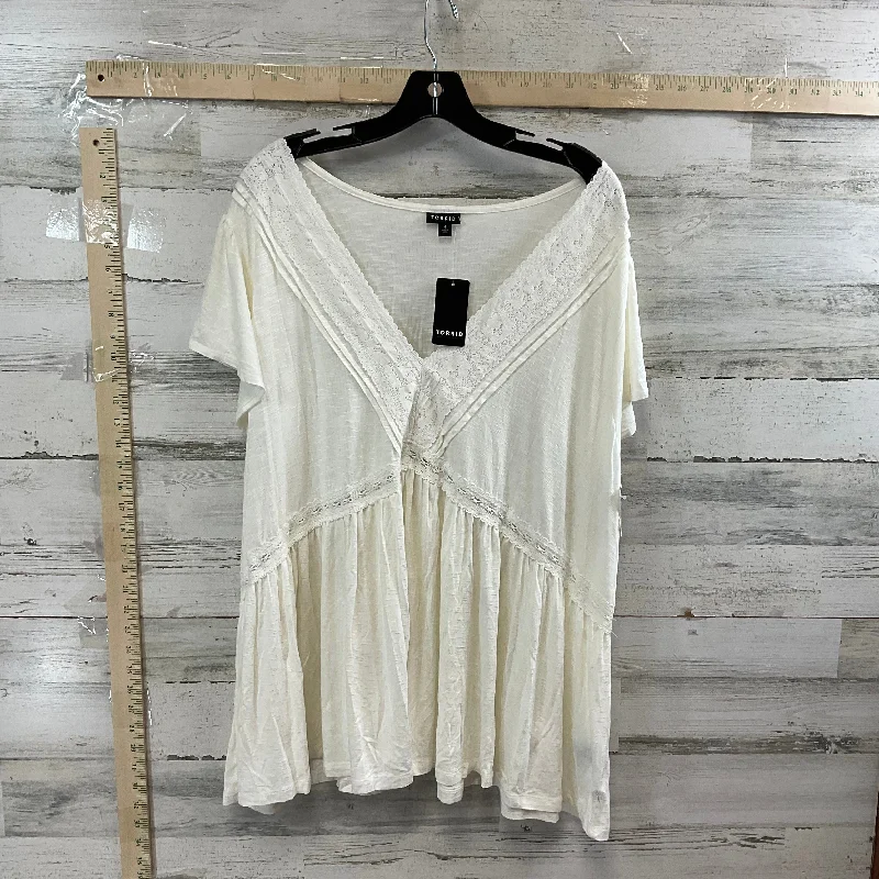 Trendy Dresses White Top Short Sleeve Basic Torrid, Size 4x