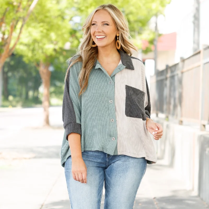 Trendy And Casual Easygoing Essential Top, Olive