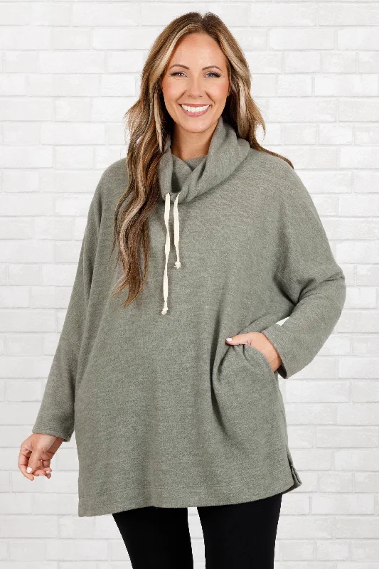 Street Fashion Lounging Around Pullover, Olive