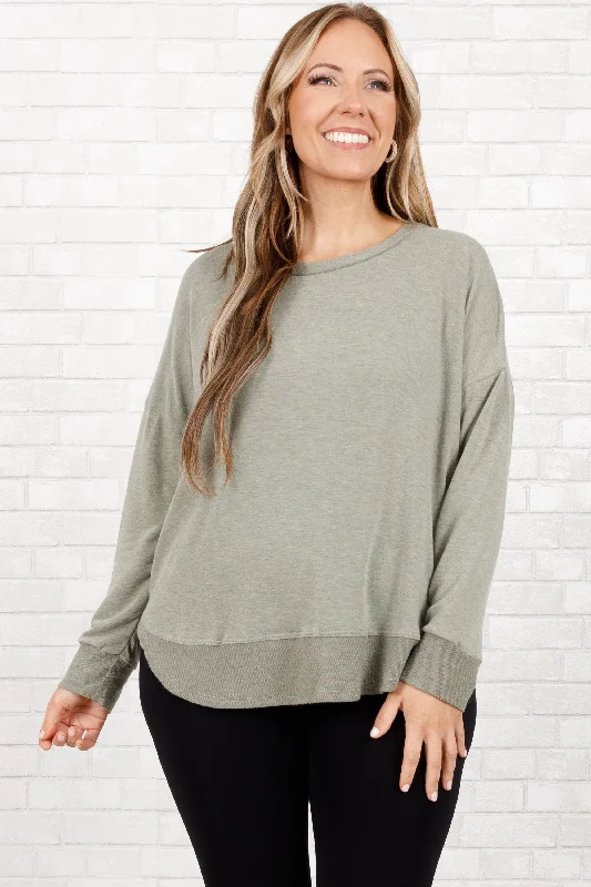 Versatile Style Prove It Pullover, Olive