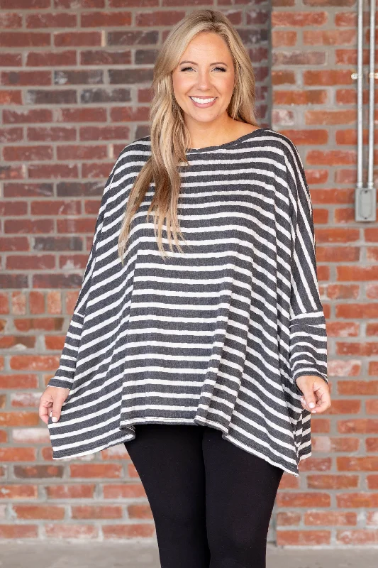 Versatile Comfort Twist My Thoughts Top, Mid Grey